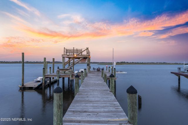 4235 STACEY Road E, Jacksonville, FL 32250