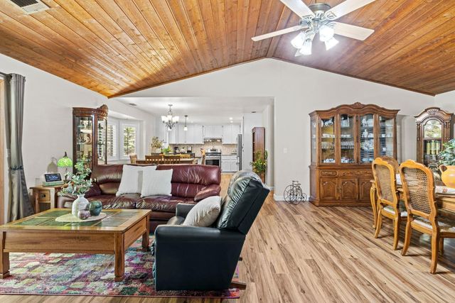3719 Garnet Rd, Pollock Pines, CA 95726