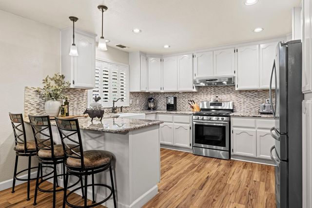 3719 Garnet Rd, Pollock Pines, CA 95726