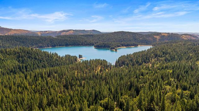 3719 Garnet Rd, Pollock Pines, CA 95726