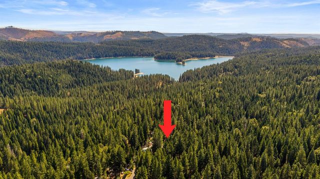 3719 Garnet Rd, Pollock Pines, CA 95726