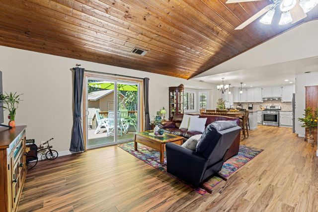 3719 Garnet Rd, Pollock Pines, CA 95726