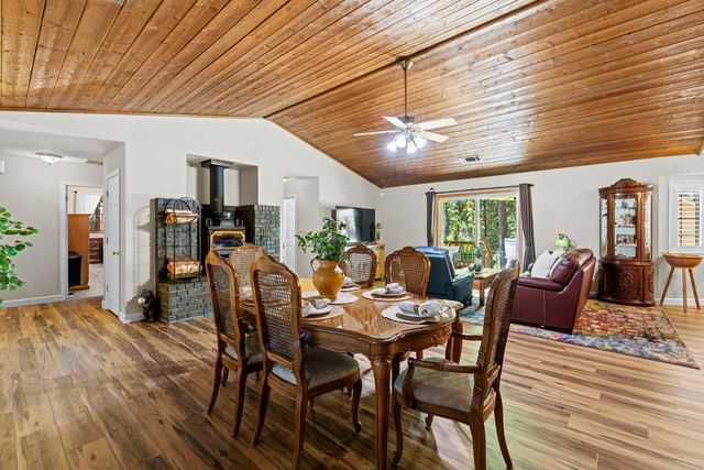 3719 Garnet Rd, Pollock Pines, CA 95726