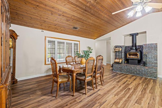 3719 Garnet Rd, Pollock Pines, CA 95726