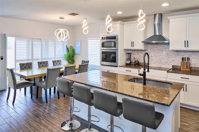 832 CAMBRIDGE DRIVE, Winter Haven, FL 33881