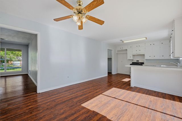 901 Maple Street, Howe, TX 75459