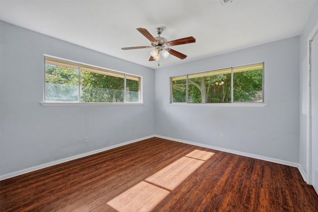 901 Maple Street, Howe, TX 75459