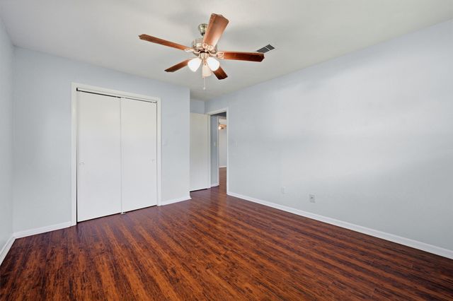 901 Maple Street, Howe, TX 75459