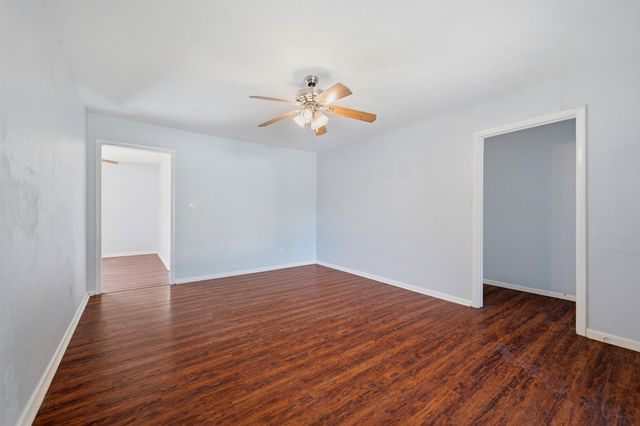901 Maple Street, Howe, TX 75459