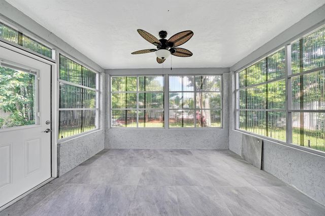 724 Avenue Chaumont, Delray Beach, FL 33445