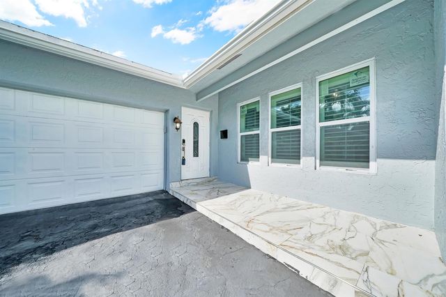 724 Avenue Chaumont, Delray Beach, FL 33445