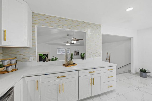 345 S 2nd Street, El Cajon, CA 92019