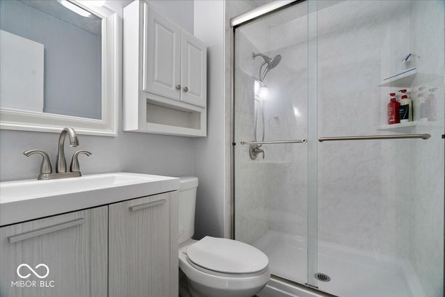 2596 Horizon Boulevard, Greenwood, IN 46143