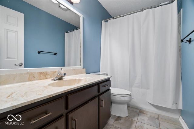 2596 Horizon Boulevard, Greenwood, IN 46143