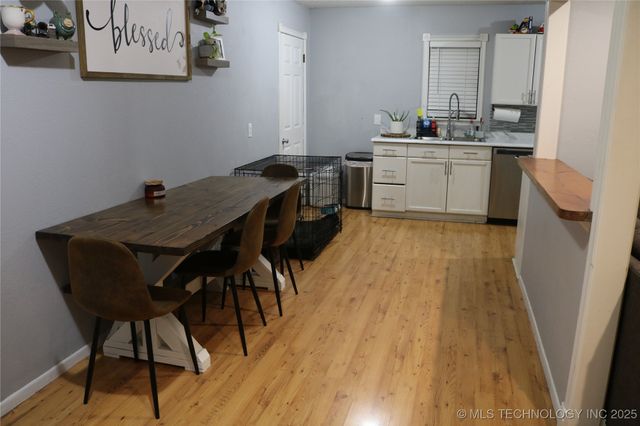 905 Forest Drive, Sand Springs, OK 74063