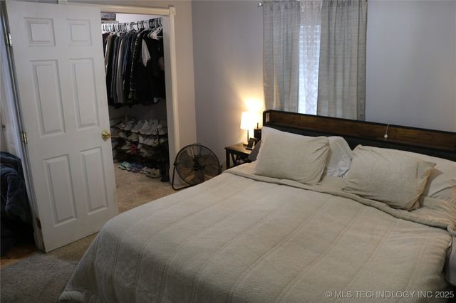 905 Forest Drive, Sand Springs, OK 74063