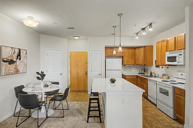 10184 Park Meadows Drive 1206, Lone Tree, CO 80124