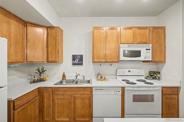 10184 Park Meadows Drive 1206, Lone Tree, CO 80124