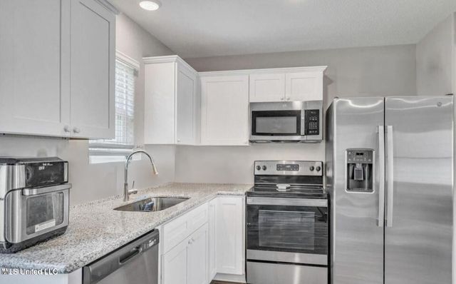 13227 Willow Oak Circle, Gulfport, MS 39503