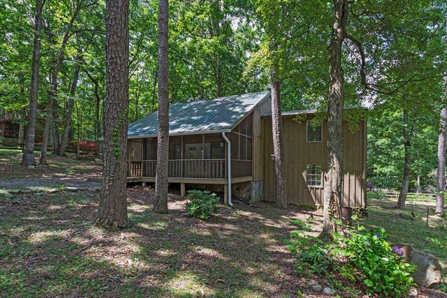 34 Miller Cove Circle, Signal Mountain, TN 37377