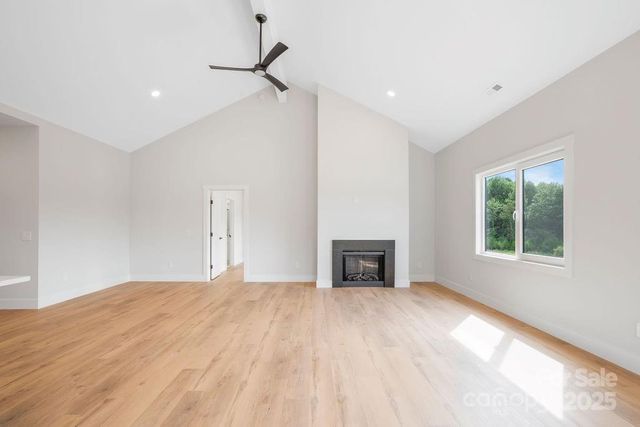 681 S Grove Street, Lincolnton, NC 28092