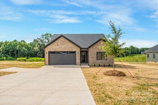 681 S Grove Street, Lincolnton, NC 28092