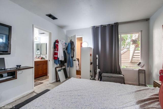 1059 Shadowridge Drive 1, Vista, CA 92081