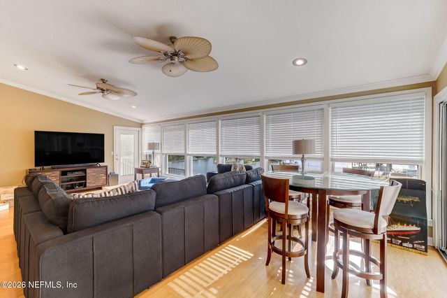 5812 CLIFTON Avenue, Jacksonville, FL 32211