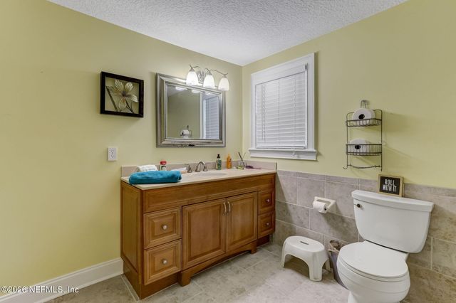 5812 CLIFTON Avenue, Jacksonville, FL 32211