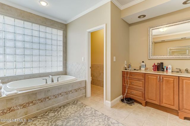 5812 CLIFTON Avenue, Jacksonville, FL 32211