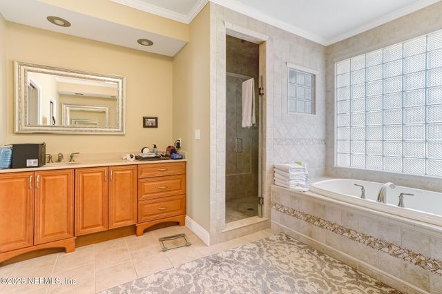 5812 CLIFTON Avenue, Jacksonville, FL 32211