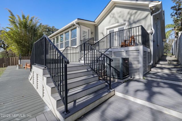 5812 CLIFTON Avenue, Jacksonville, FL 32211