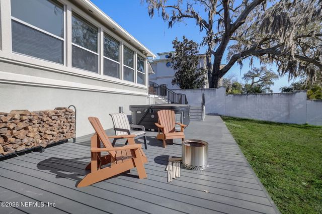 5812 CLIFTON Avenue, Jacksonville, FL 32211