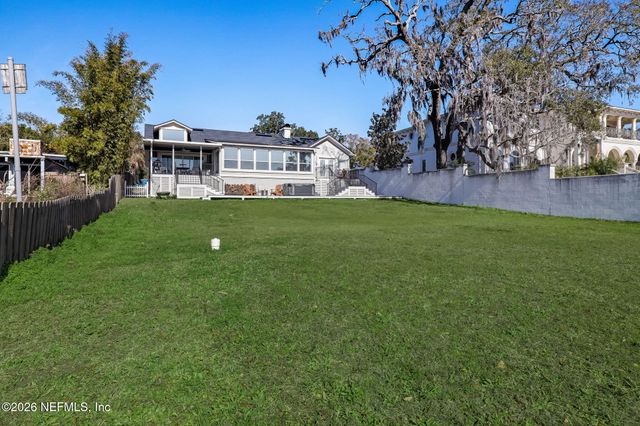 5812 CLIFTON Avenue, Jacksonville, FL 32211