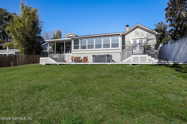 5812 CLIFTON Avenue, Jacksonville, FL 32211