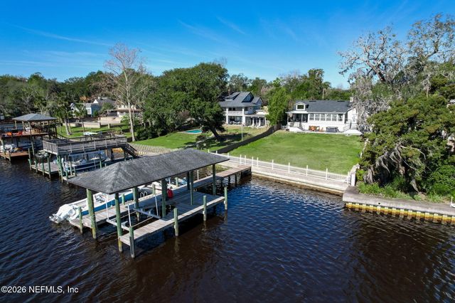 5812 CLIFTON Avenue, Jacksonville, FL 32211