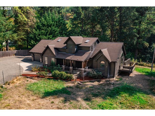 30138 FOX HOLLOW Rd, Eugene, OR 97405