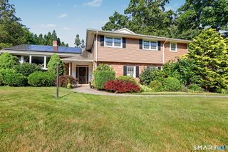 116 Beechwood Lane, Fairfield, CT 06824