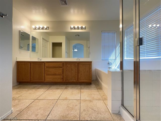 10336 BAYHEAD BEACH Avenue, Las Vegas, NV 89135