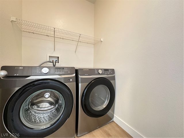 10336 BAYHEAD BEACH Avenue, Las Vegas, NV 89135