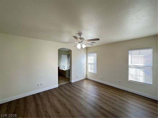 10336 BAYHEAD BEACH Avenue, Las Vegas, NV 89135