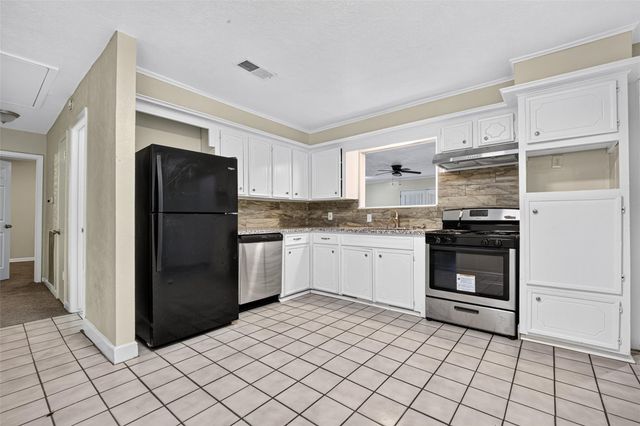 3010 Groton Drive, Houston, TX 77051