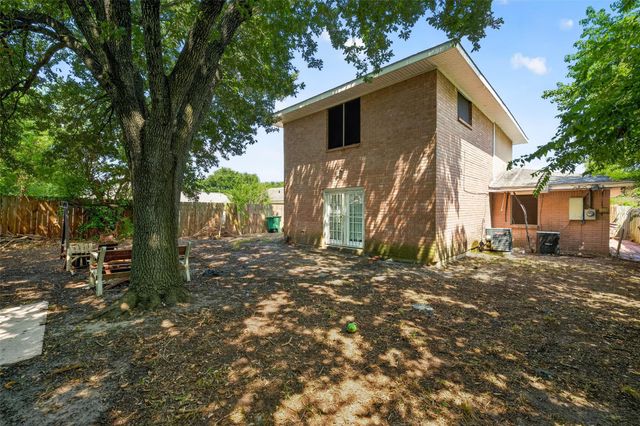 3010 Groton Drive, Houston, TX 77051