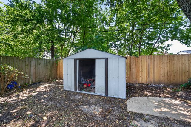 3010 Groton Drive, Houston, TX 77051