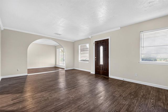 3010 Groton Drive, Houston, TX 77051