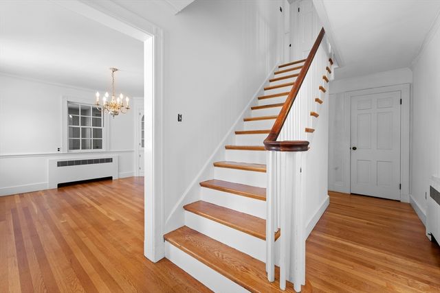 48 Marilyn Rd, Milton, MA 02186