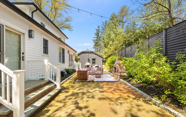 13 Hansen Place, Sea Cliff, NY 11579