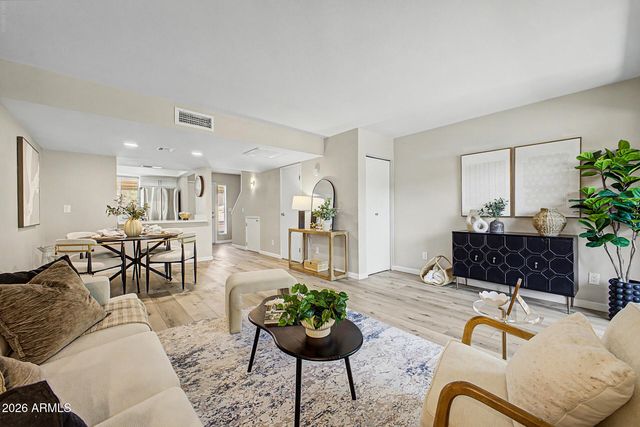 1601 W SUNNYSIDE Drive 166, Phoenix, AZ 85029