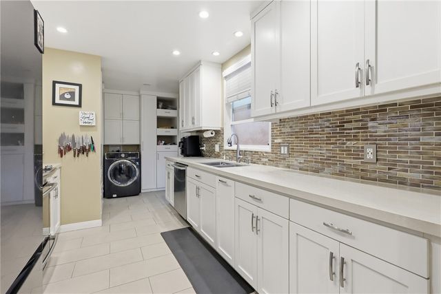 526 N Handy, Orange, CA 92867