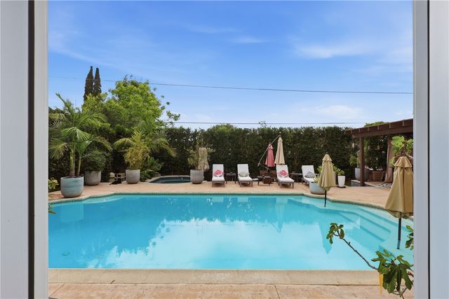 526 N Handy, Orange, CA 92867